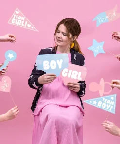 GENDER REVEAL PROPS 1
